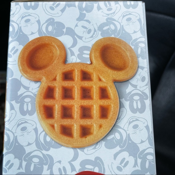 Disney Mickey Mouse waffle maker mini NEW - Picture 10 of 10